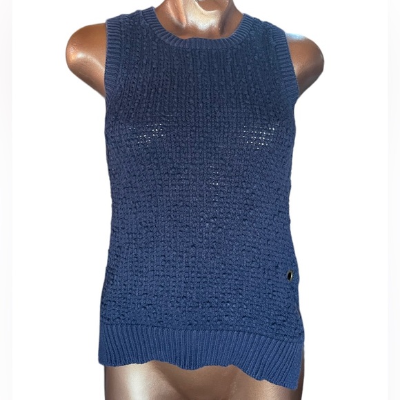 Sears Knit Sleeveless Top - Picture 3 of 7
